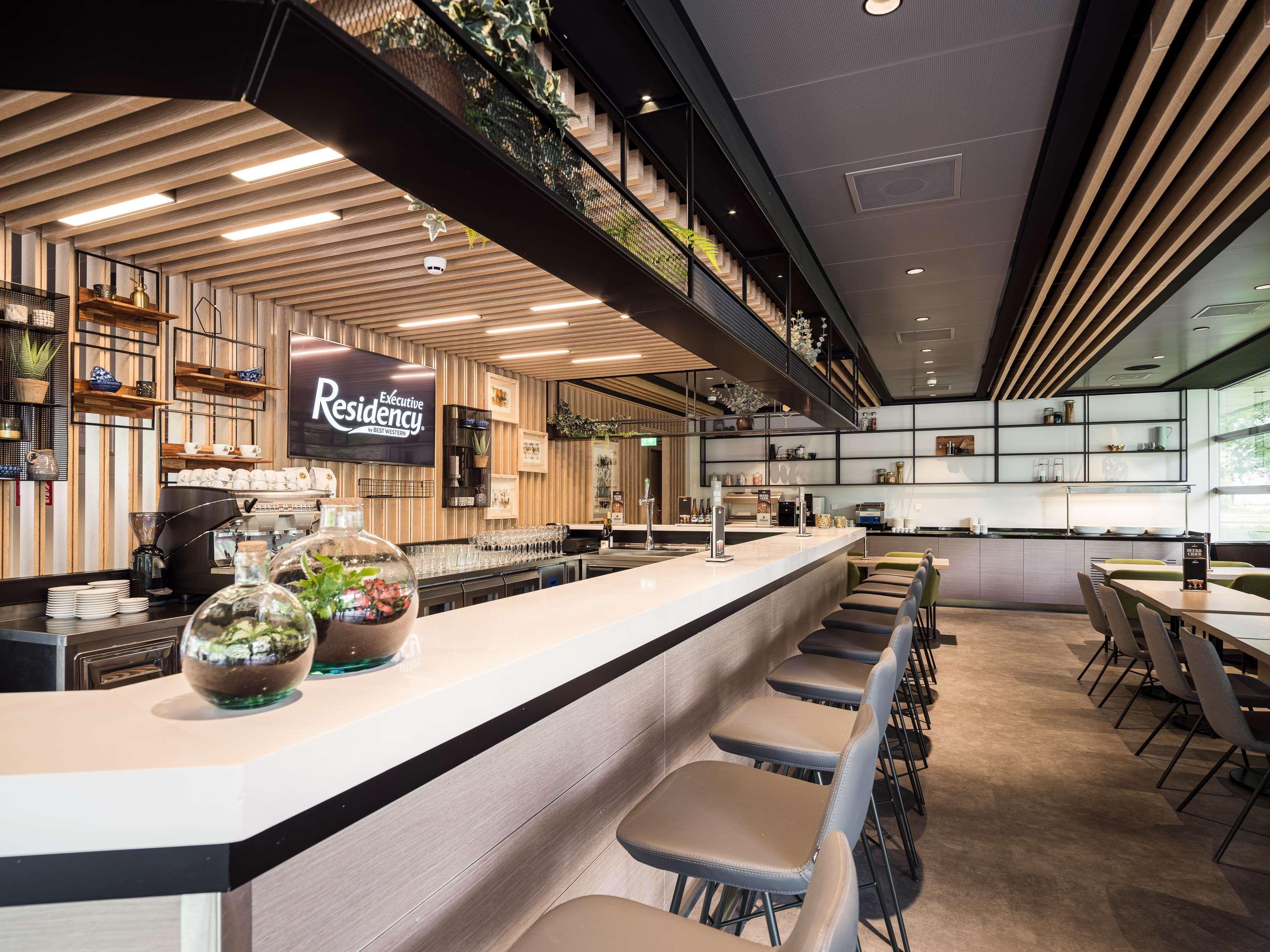 Executive Residency By Best Western Amsterdam Airport Хоофддорп Экстерьер фото